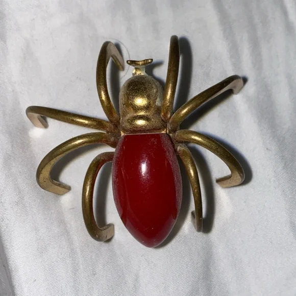 VINTAGE authentic 1920s-1930s red bakelite brooch - Picture 4 of 6